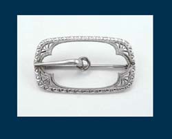 14k Gold Filigree Buckle Pin