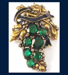 Trifari Fur Clip
