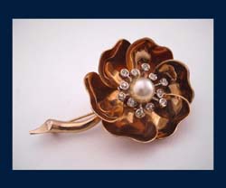 Boucher Night & Day Flower Pin