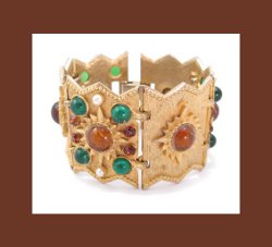 Incredible Glass Cabochon Bracelet