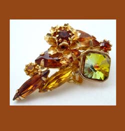 Alice Caviness Shades of Topaz Rhinestone Pin and Earrings Close