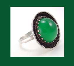Sterling Chrysoprase Modernist Ring Front
