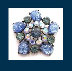 Claudette (unsigned) Blue Rhinestone Brooch