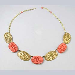 Coral Glass Floral Necklace Front