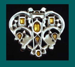 Coro Glistening Rhinestone Fur/Pin Clip Signature
