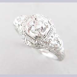 Incredible 18k White Gold Filigree Diamond Ring