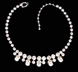 Glistening Eisenberg Rhinestone Necklace