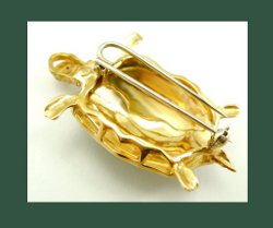 Enamel 18k Gold Turtle Brooch Back