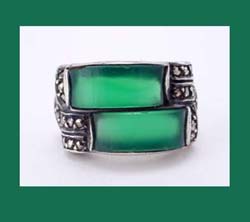 Theodor Fahrner Art Deco Sterling Chrysoprase Ring Front