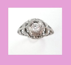 18k White Gold Filigree Diamond Ring Front