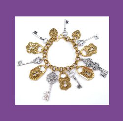 Skeleton Key and Lock Charm Bracelet Front