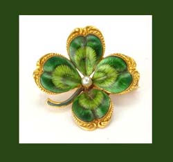 Krementz 14k Gold Enamel Four Leaf Clover Pin
