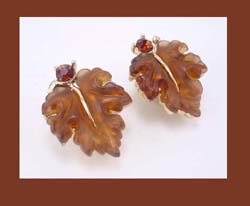 Lisner Resin Oak Leaves Earrings