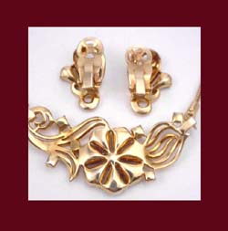 Mazer Brothers Ruby Red Rhinestone Retro Demi Parure Back