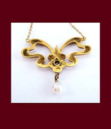 Art Nouveau 14k Gold and Pearl Necklace Back