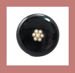 Victorian 14k Gold, Onyx and Seed Pearl Ring Front