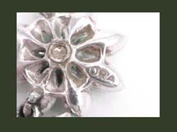 Vintage ORA Peridot Rhinestone Floral Necklace Signature