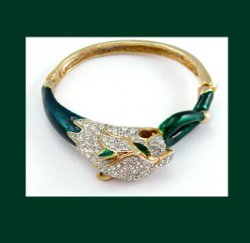 Rhinestone and Enamel Panther Bracelet Close
