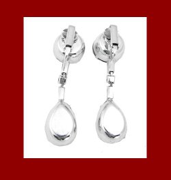 Magnificent Rhinestone Dangle Earrings Back