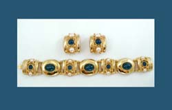 Joan Rivers Blue Glass Cabochon Bracelet and Earrings