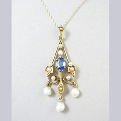 Lovely 14k Gold Sapphire and Pearl Lavaliere