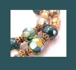 Trifari Green Beaded Necklace and Bracelet Close