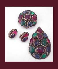 Trifari Stained Glass Cabochon Pendant, Pin, & Earrings