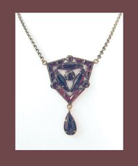 Victorian Garnet Necklace Front