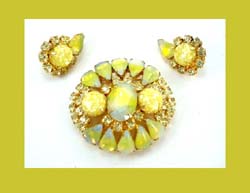 Sunshine Yellow Givre Cabochon and Rhinestone Earrings and Pin